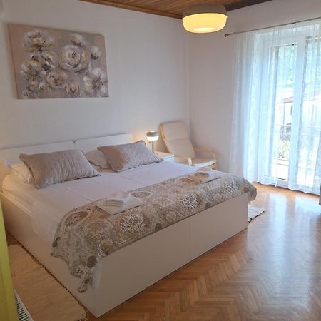Holiday Home Leonida Jelsa  Exterior photo