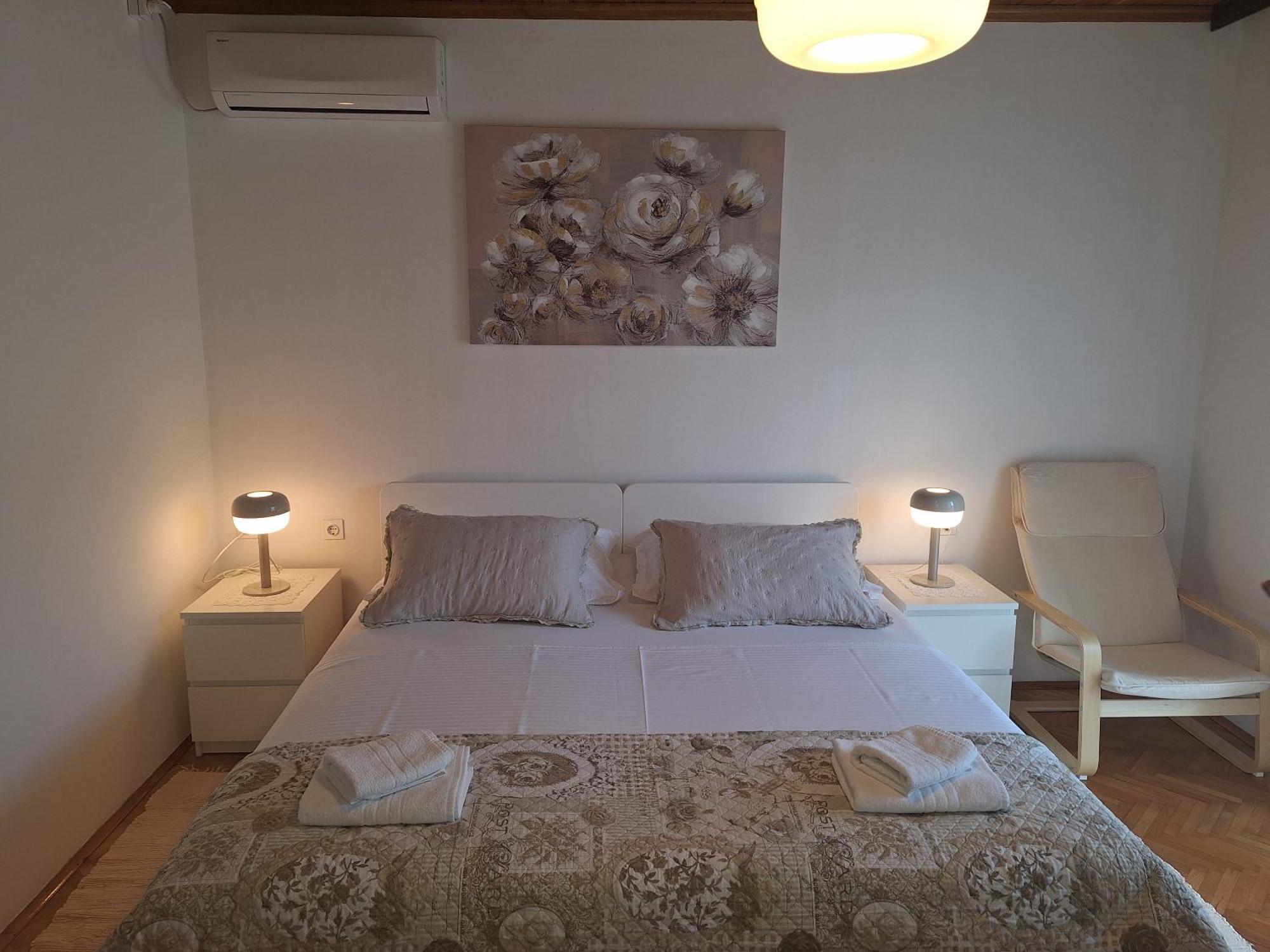 Holiday Home Leonida Jelsa  Exterior photo