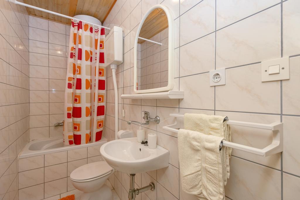 Holiday Home Leonida Jelsa  Exterior photo