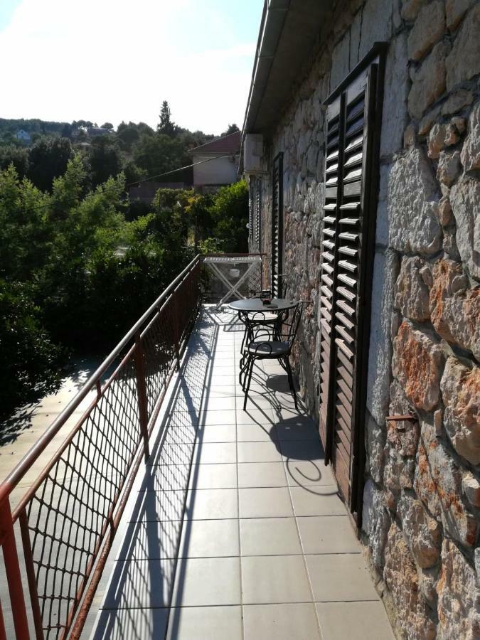 Holiday Home Leonida Jelsa  Exterior photo